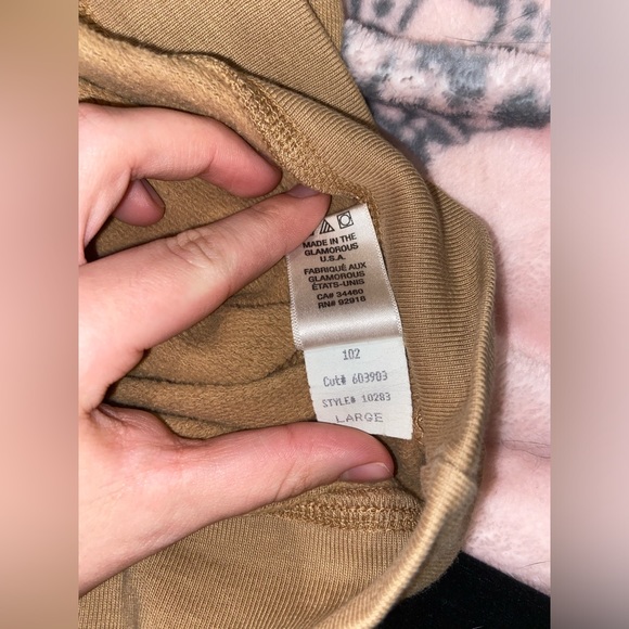 Juicy Couture Sweatshirt - Picture 7 of 8